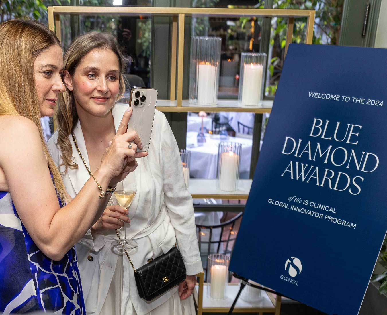 ΤΑΤΟΪ Club Spa Honoured with the iS CLINICAL Blue Diamond Award | Tatoi Club